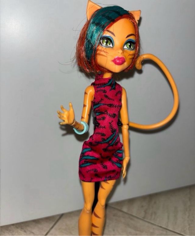 Monster High Toralei Stripe Freaky Field