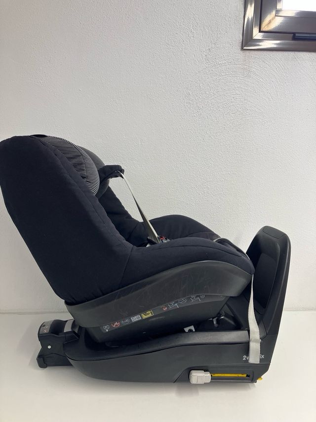 Silla Bebé Confort 2 Way Pearl + Base Fix