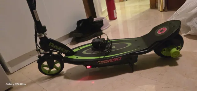 Razor Power Core E90 Patinete Eléctrico