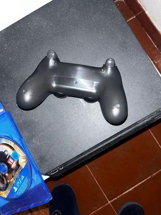 Console PS4 Nera