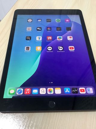 Apple iPad 7ª Gen Space Gray.(Ver detalles)