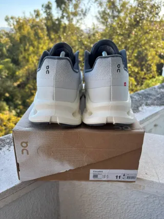 Zapatillas On Running Cloudtilt Gris/Blanco