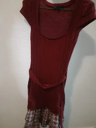 Vestido de punto con falda de cuadros