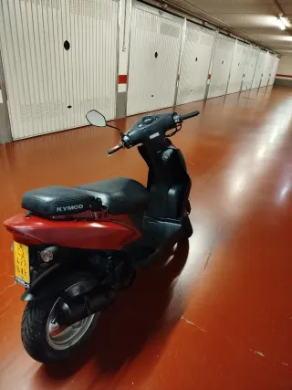 Kymco Agility 50 Rojo