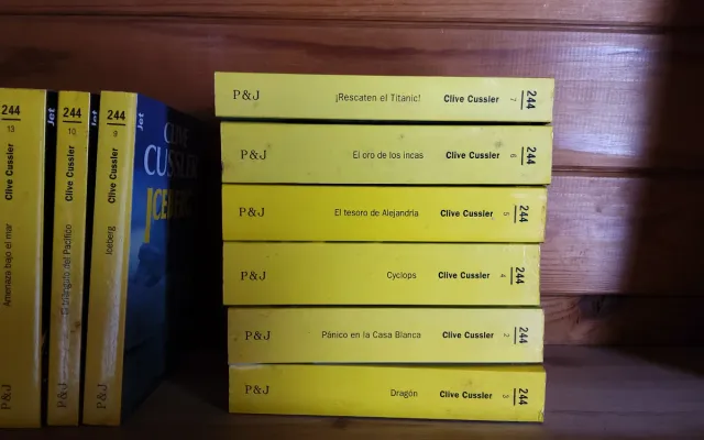 Iceberg (Dirk Pitt 2) (Spanish Edition)