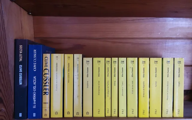 Iceberg (Dirk Pitt 2) (Spanish Edition)