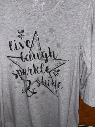 Camiseta gris manga 3/4 con brillos
