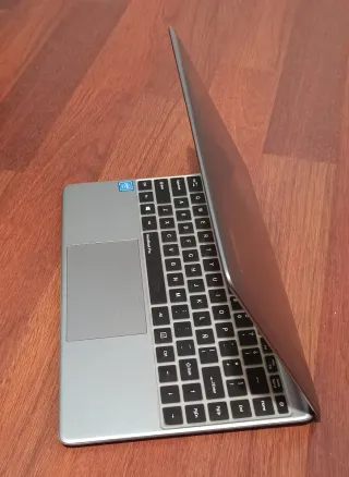 Portátil 14 8GB RAM 256GB SSD