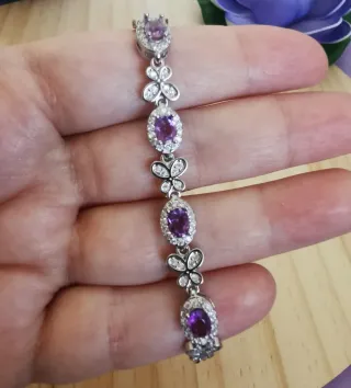 Pulsera Amatista Natural y Mariposa.