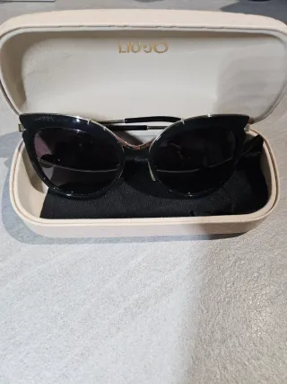 Occhiali da sole Liu Jo neri e oro