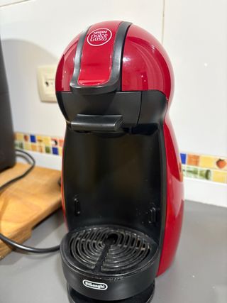 Macchina da caffè Dolce Gusto rossa