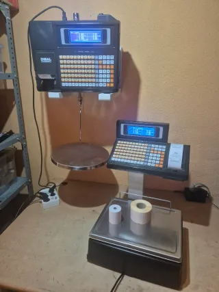 2 Básculas DIBAL con garantía.