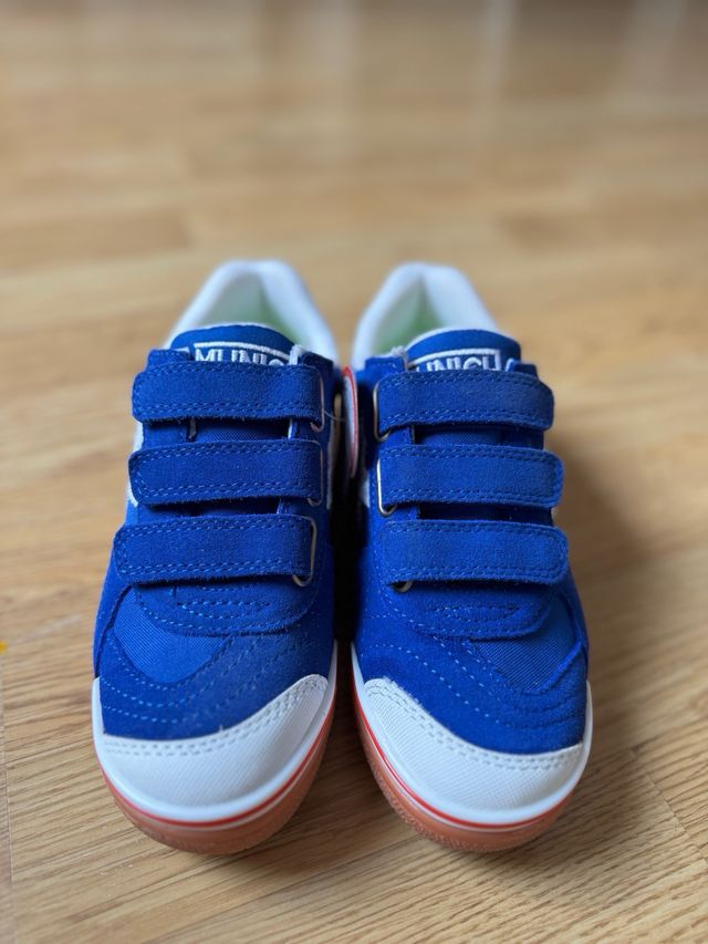 Zapatillas Munich Fútbol Sala Talla 32