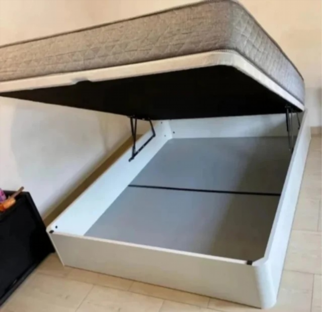 Canapés e colchões novos com o melhor preço