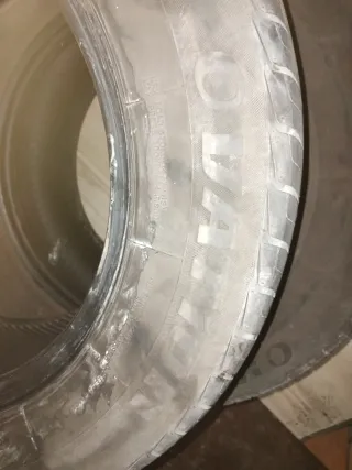 Neumático 205/65/15 94V