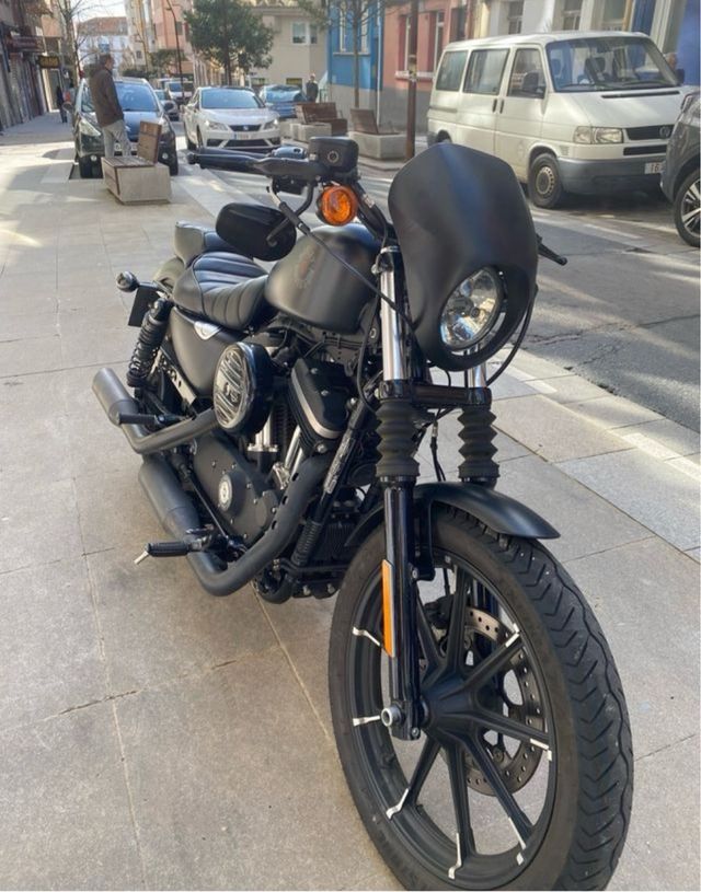 Harley-Davidson Iron 883