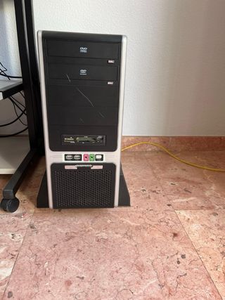 Pack Ordenador, Impresora y Mesa