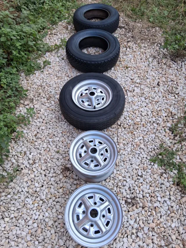 "3:LLANTAS MINI""COOPER 1300""