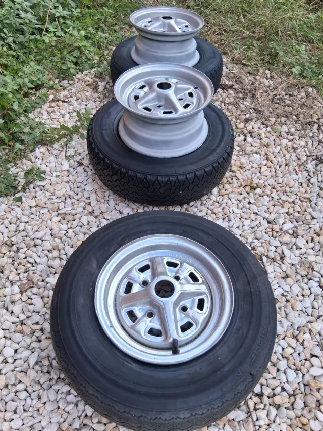 "3:LLANTAS MINI""COOPER 1300""