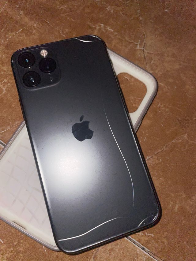 iPhone 11 Pro Apple