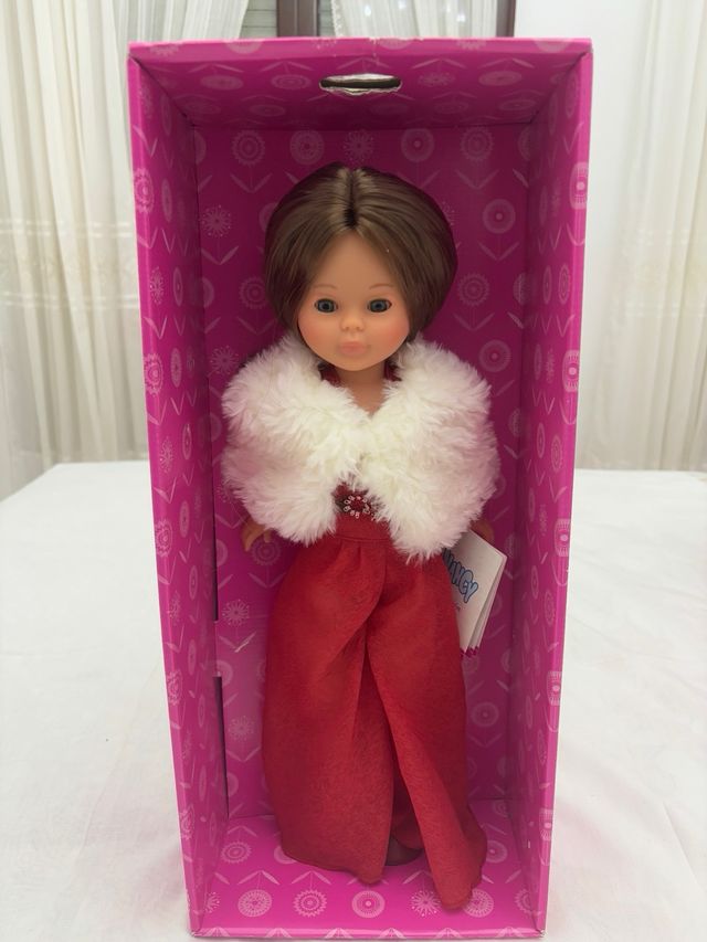 Nancy Colección Quiron 2000 sin abrir