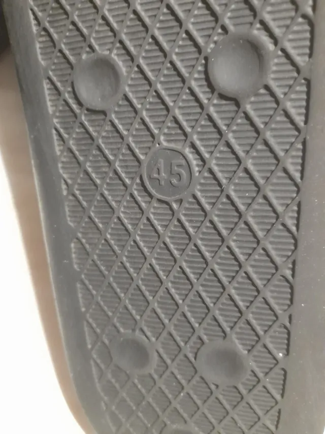 Ciabatte  sportive  Uomo N. 45 Nere