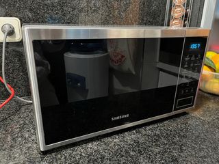 Microondas Samsung con Grill