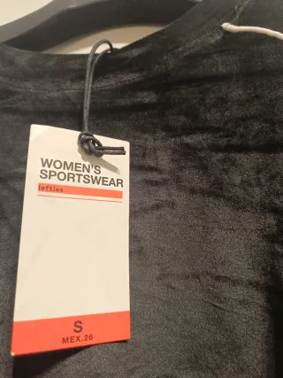 Sudadera deportiva terciopelo negra Talla S