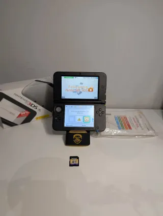 Nintendo 3DS XL Grigia + giochi su scheda