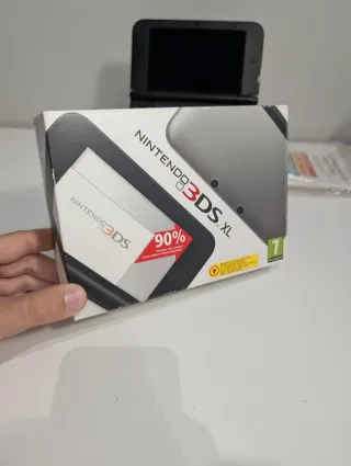 Nintendo 3DS XL Grigia + giochi su scheda
