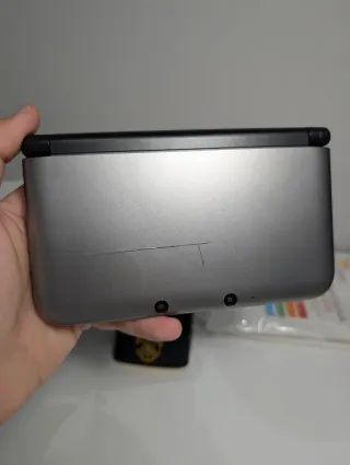 Nintendo 3DS XL Grigia + giochi su scheda