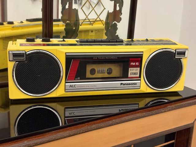 Radio Panasonic FM 15 L