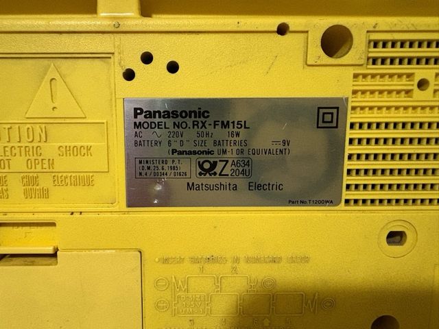 Radio Panasonic FM 15 L