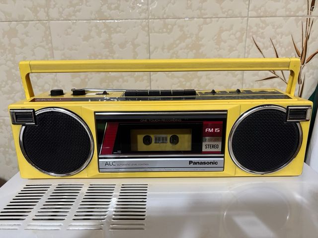 Radio Panasonic FM 15 L
