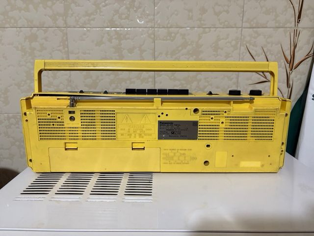 Radio Panasonic FM 15 L