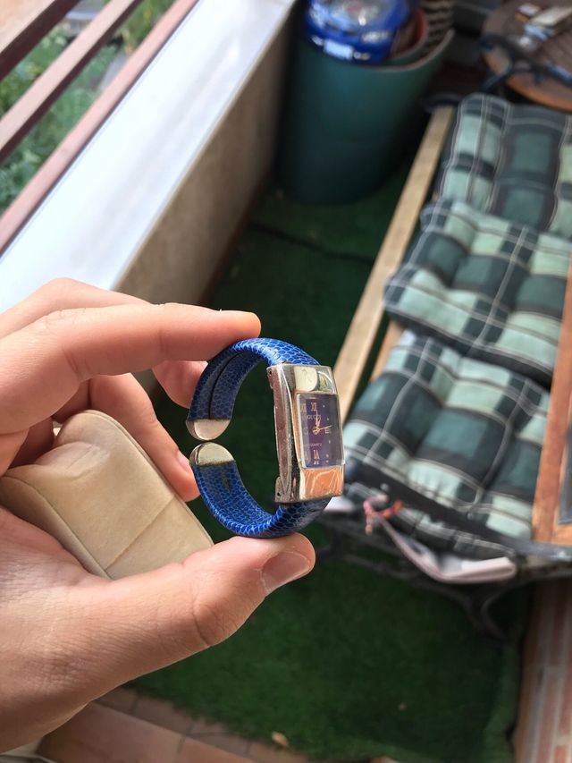 Reloj Gucci Vintage Raro Mujer Pulsera Azul