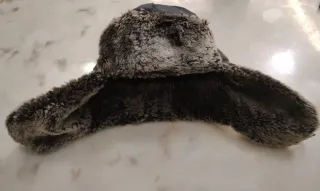 Cappello invernale con pelliccia