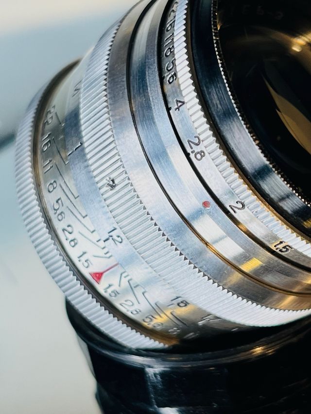 Lente soviética Jupiter-3 50mm f/1.5