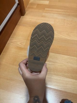 Botas niña marrones con pelo