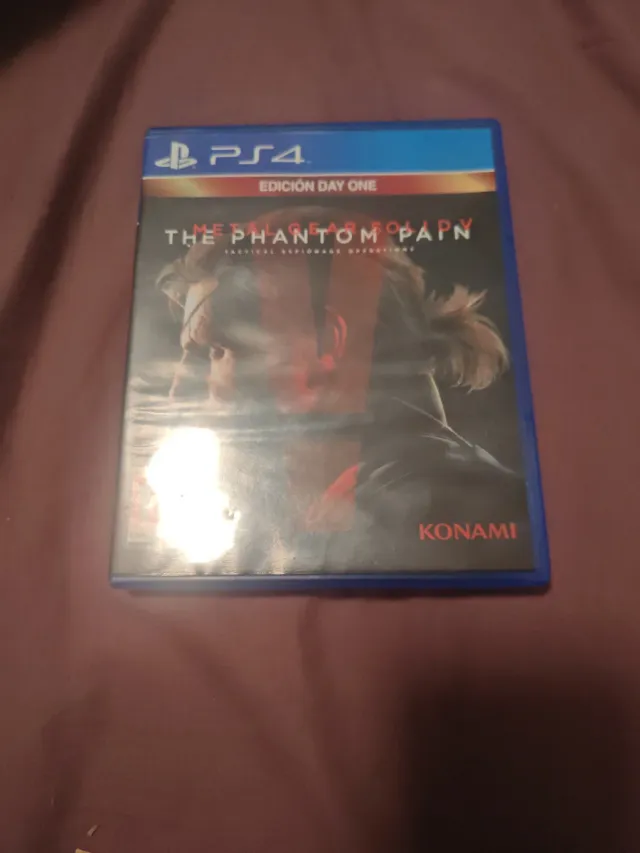 Metal Gear Solid V: The Phantom Pain per PlayStation 4. Edizione Day One
