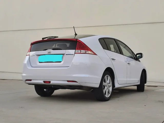 🔵🟢¡Sólo 100.000 km! Honda Insight Hybrid