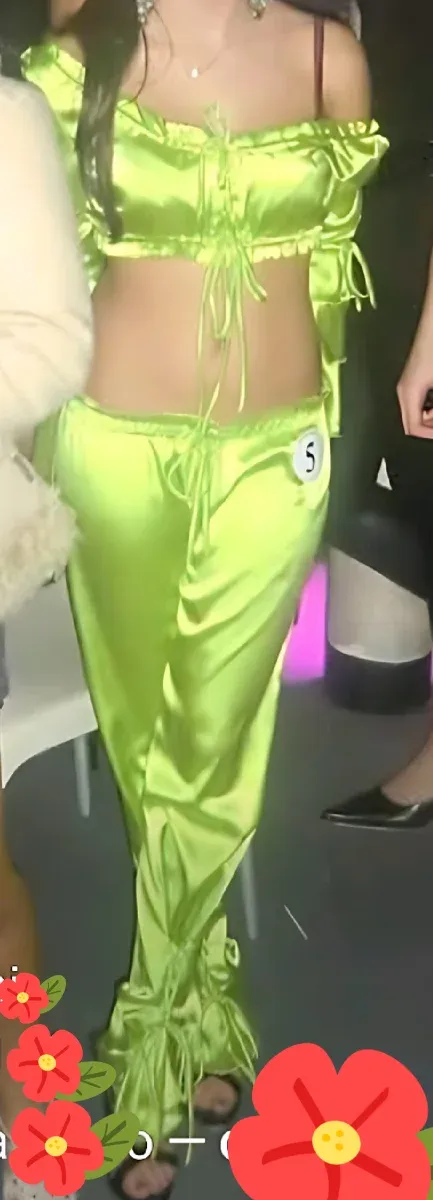 Completo sartoriale in raso verde/lime