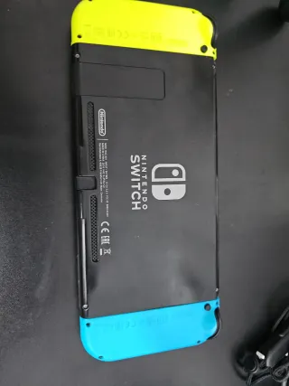 Nintendo Switch V1 Azul y Amarillo