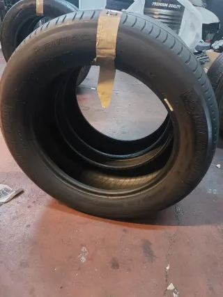 Michelin 235/55/18 100V 21