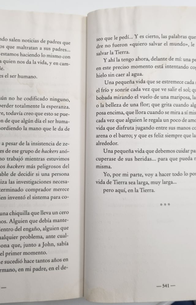 Tierra / Earth (Spanish Edition)