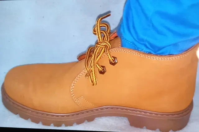 Botas serraje 39,a estrenar