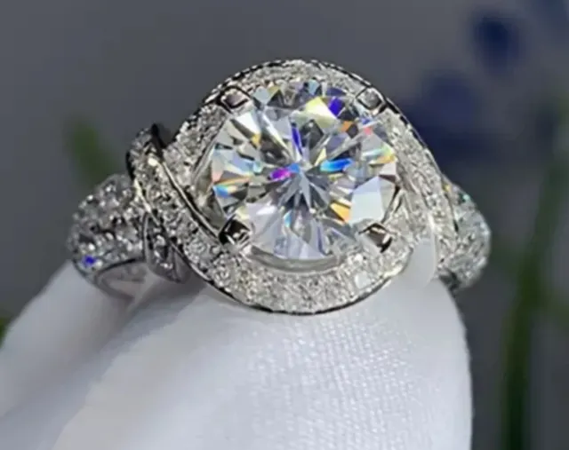 Anel Luxuoso Zircônia Cúbica Cintilante