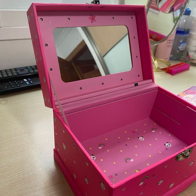 Joyero infantil con diseño de chicas