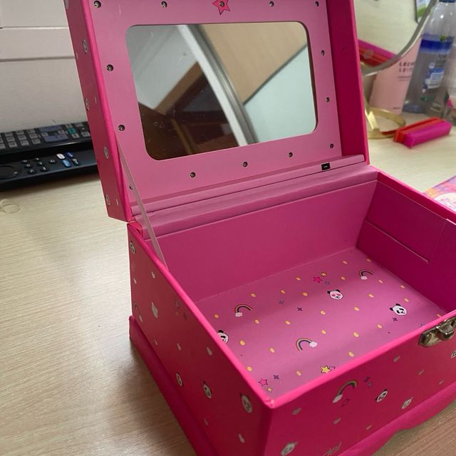 Joyero infantil con diseño de chicas