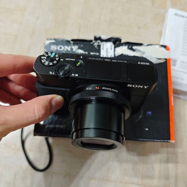 Sony RX100 V como nuevo